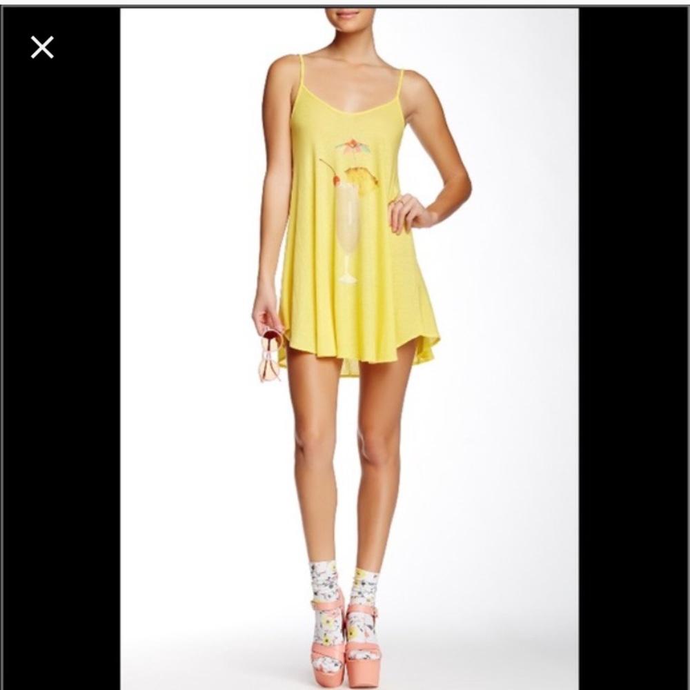 Wildfox piña colada slip dress 🍍👗